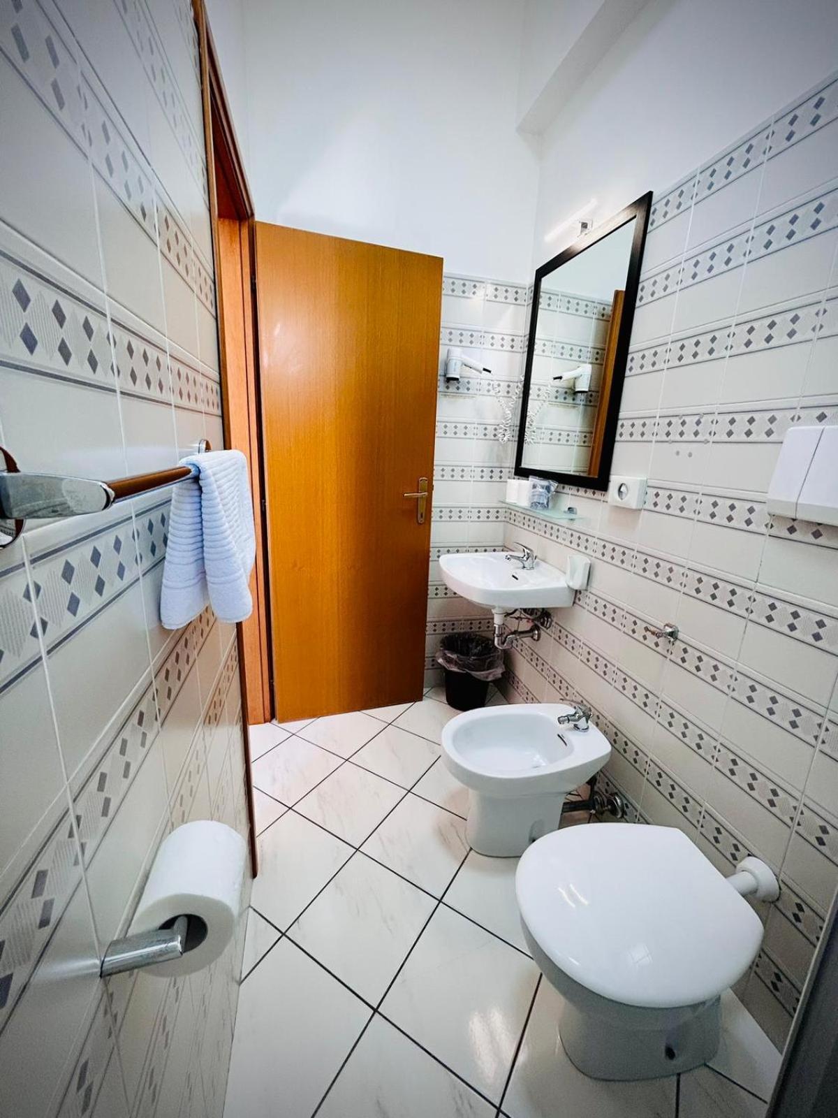 Hotel Romagna Cesena Ngoại thất bức ảnh